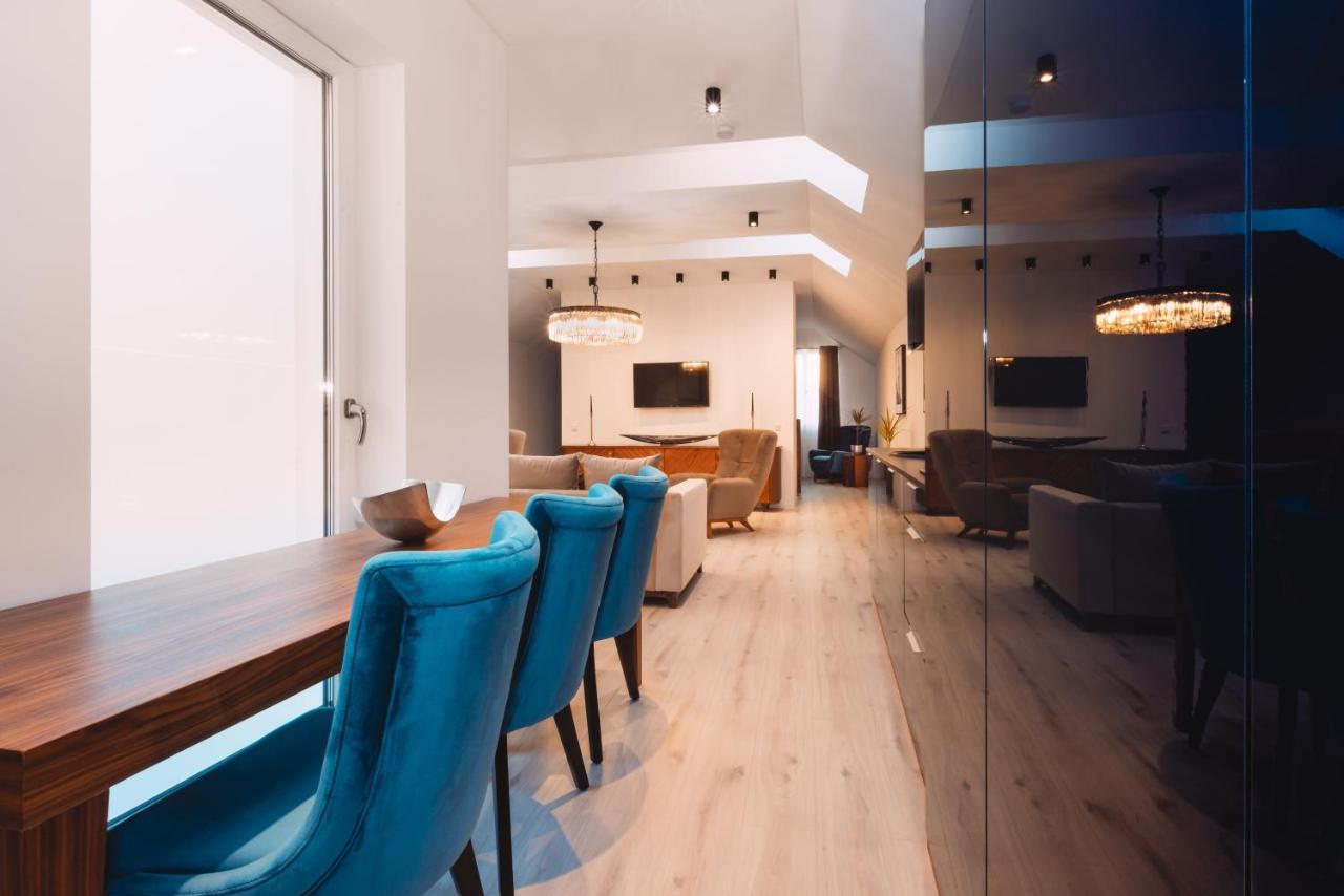 Loft Suite Im Modernen Style In แชร์ดดิง ภายนอก รูปภาพ