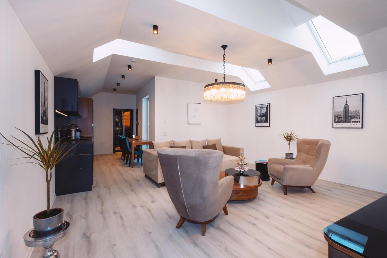 Loft Suite Im Modernen Style In แชร์ดดิง ภายนอก รูปภาพ
