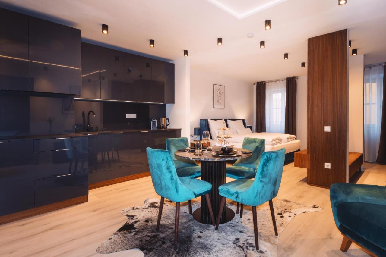 Loft Suite Im Modernen Style In แชร์ดดิง ภายนอก รูปภาพ
