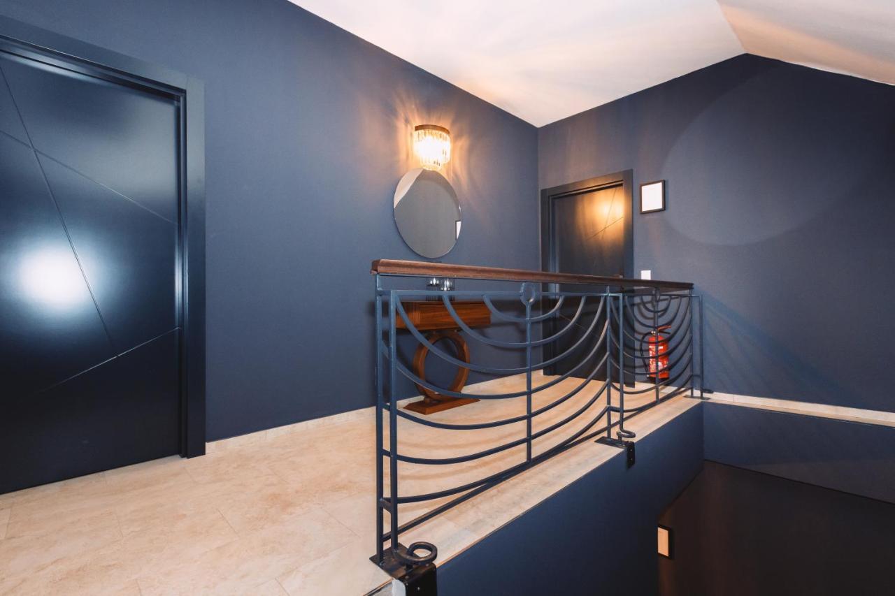 Loft Suite Im Modernen Style In แชร์ดดิง ภายนอก รูปภาพ